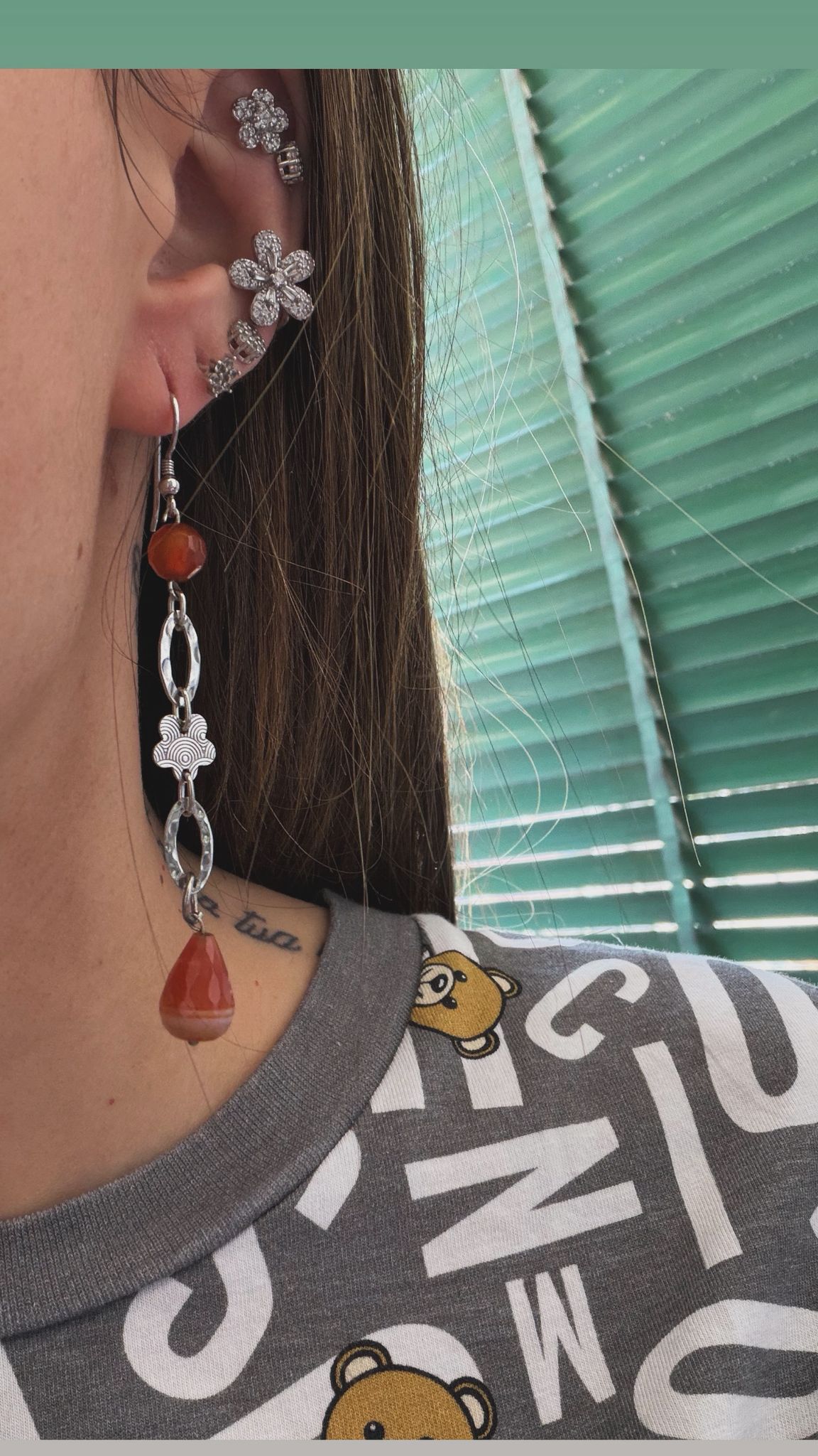 Orecchini pendenti in argento 925 con corniola