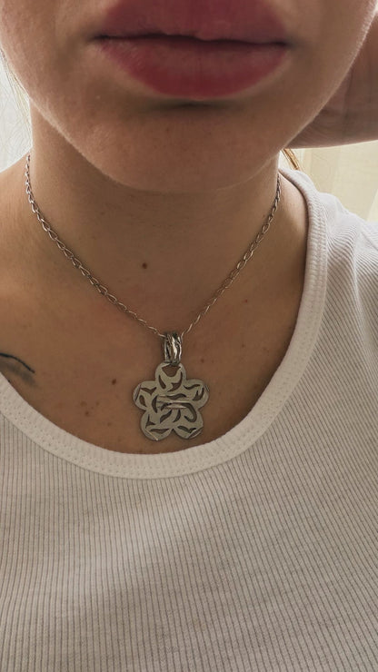 Collana in argento 925 con ciondolo fiore