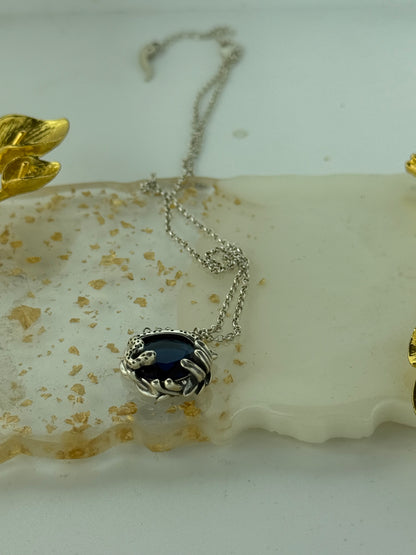 Collana in argento 925 con serpente e zaffiro blu – Pezzo Unico