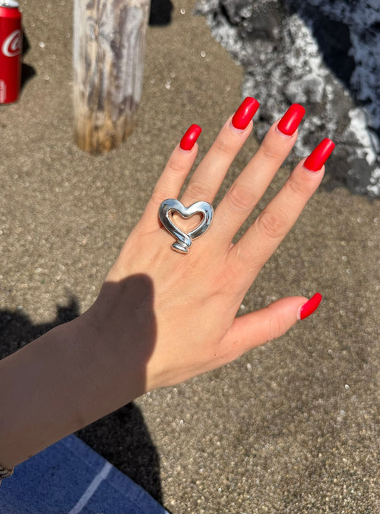 Anello cuore bombato in argento 925