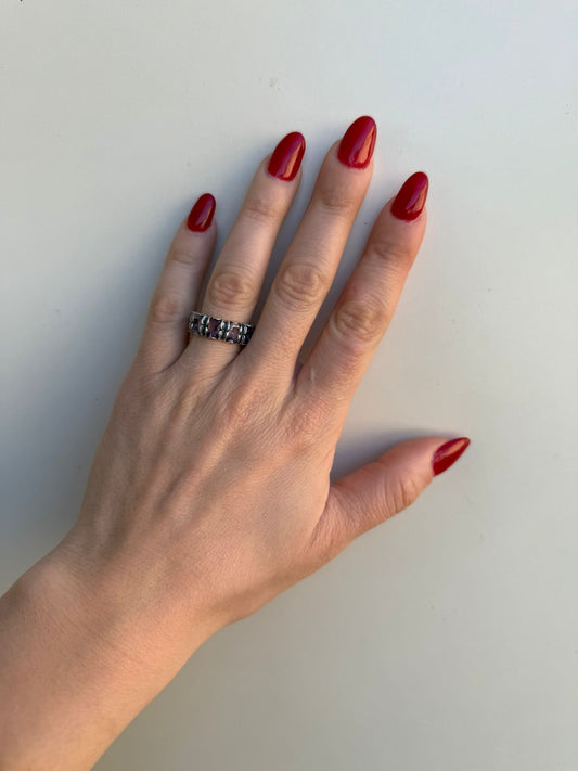 Anello fascia ametista viola in argento 925