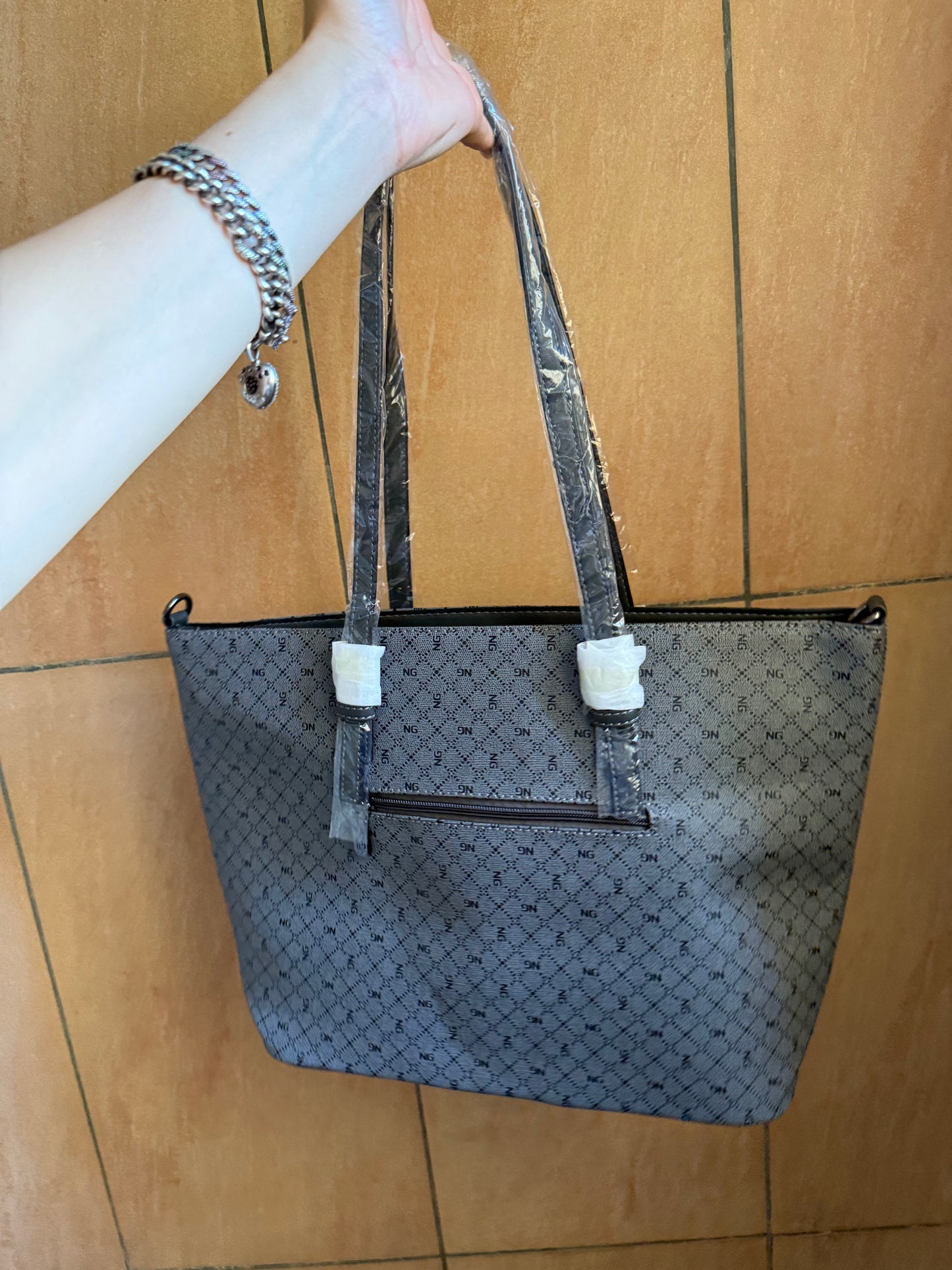 Borsa grigia