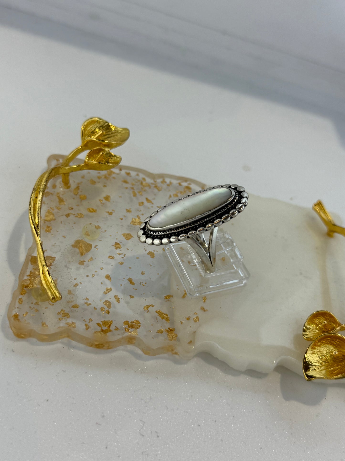 Anello in argento 925 madreperla bianca