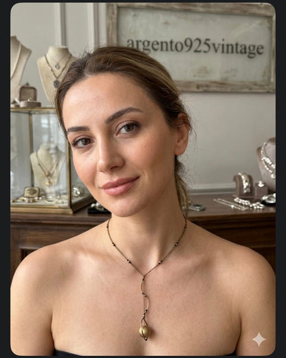 Collana in argento 925 bagnato nell’oro rosa con catena pietre nere e sfera – Firmata