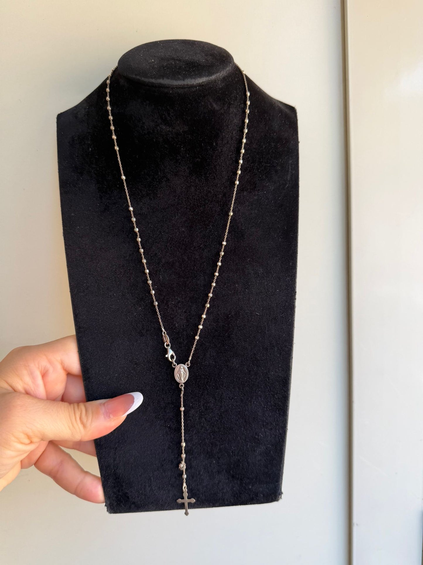 Rosario in Argento 925 con Sfere Piccole – Gioiello Devozionale Artigianale