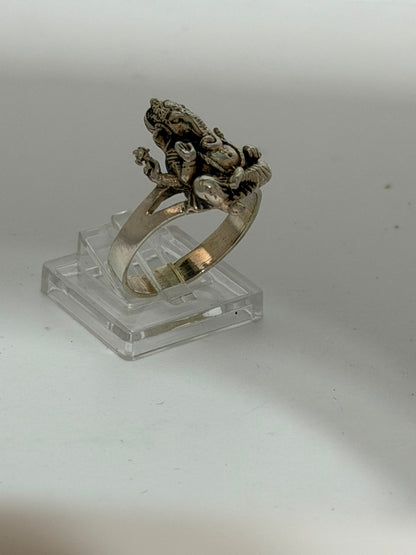 Anello in argento 925 con elefante Ganesha – Simbolo di fortuna e protezione
