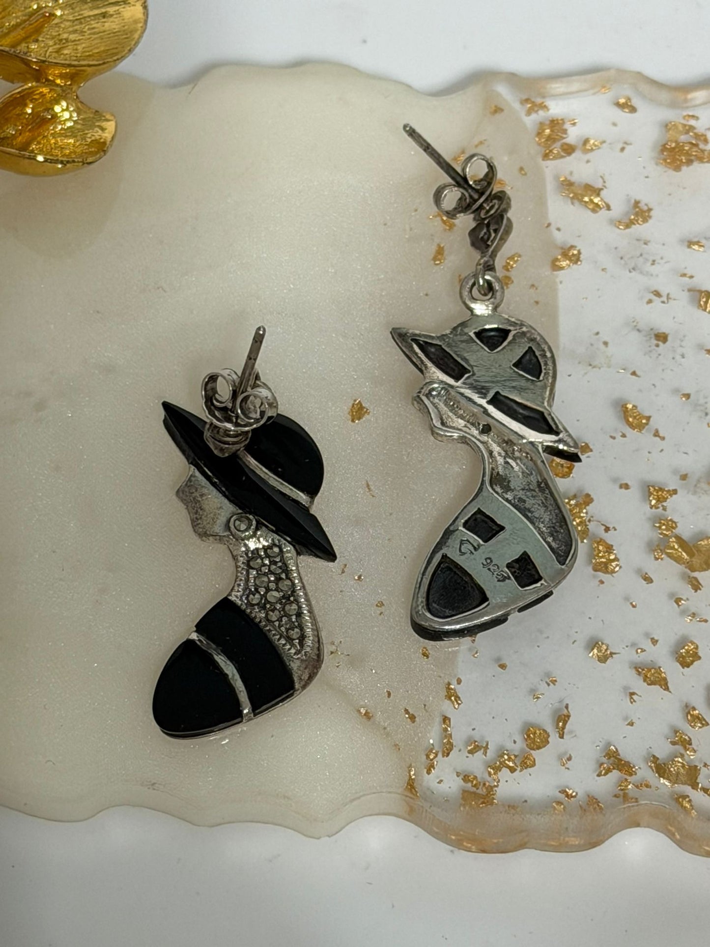 Orecchini in Argento 925 con Pietre Onice Nero e Marcasiti