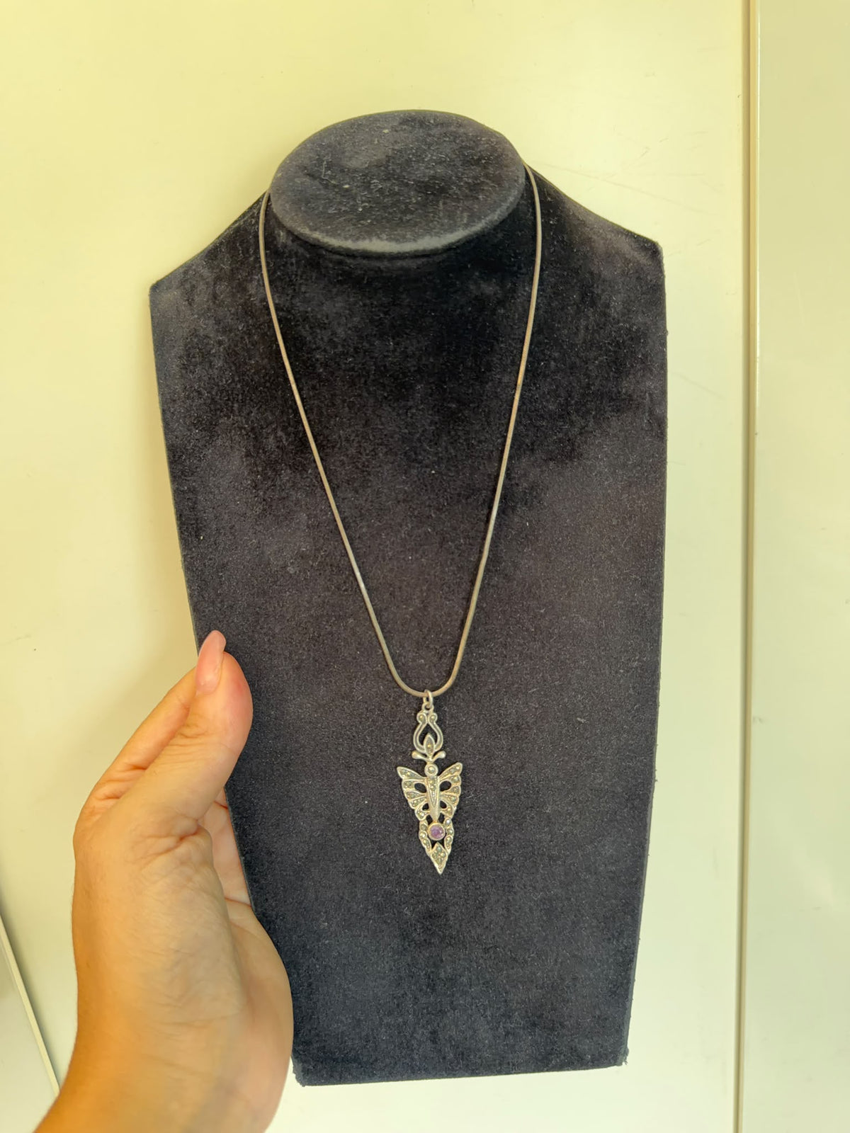 Collana Farfalla in Argento 925 con Marcasiti e Ametista Viola