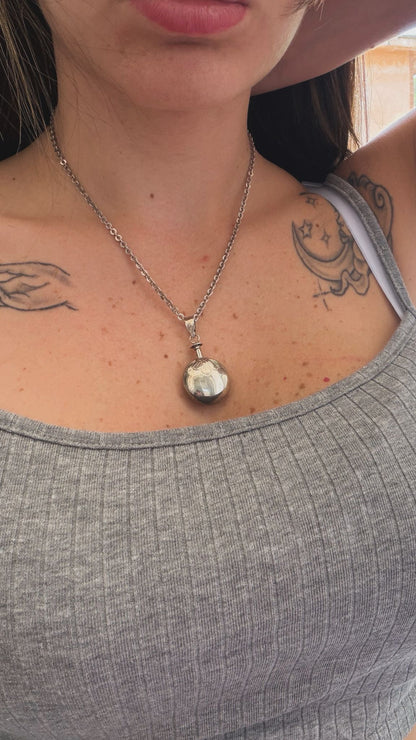 Collana in argento 925 con ciondolo portaprofumo