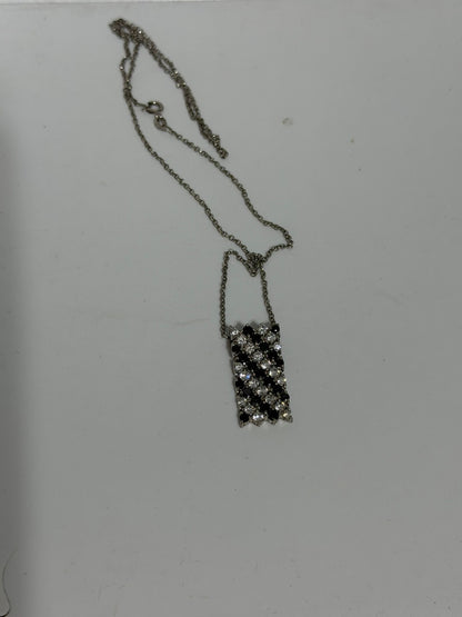 Collana Luxury in Argento 925 con Pietre Nere e Bianche – Eleganza Contemporanea