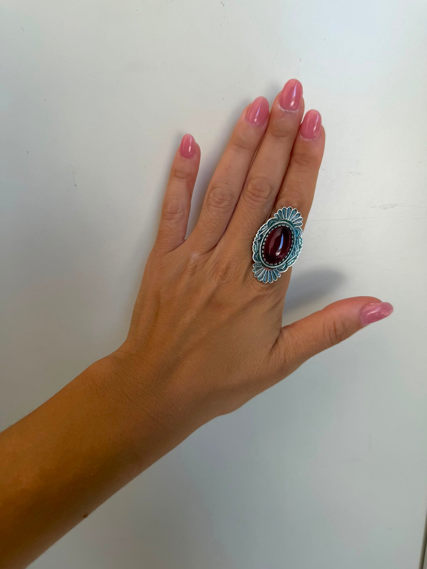 Anello in Argento 925 con Pietra Rossa – Pezzo Unico Artigianale