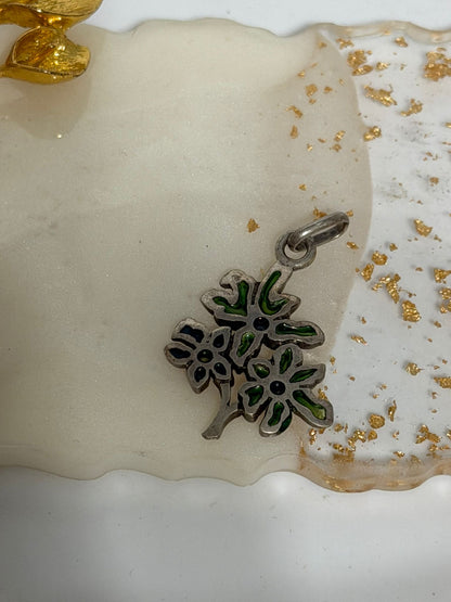 Collana in Argento 925 con Tre Fiori Smaltati Verdi
