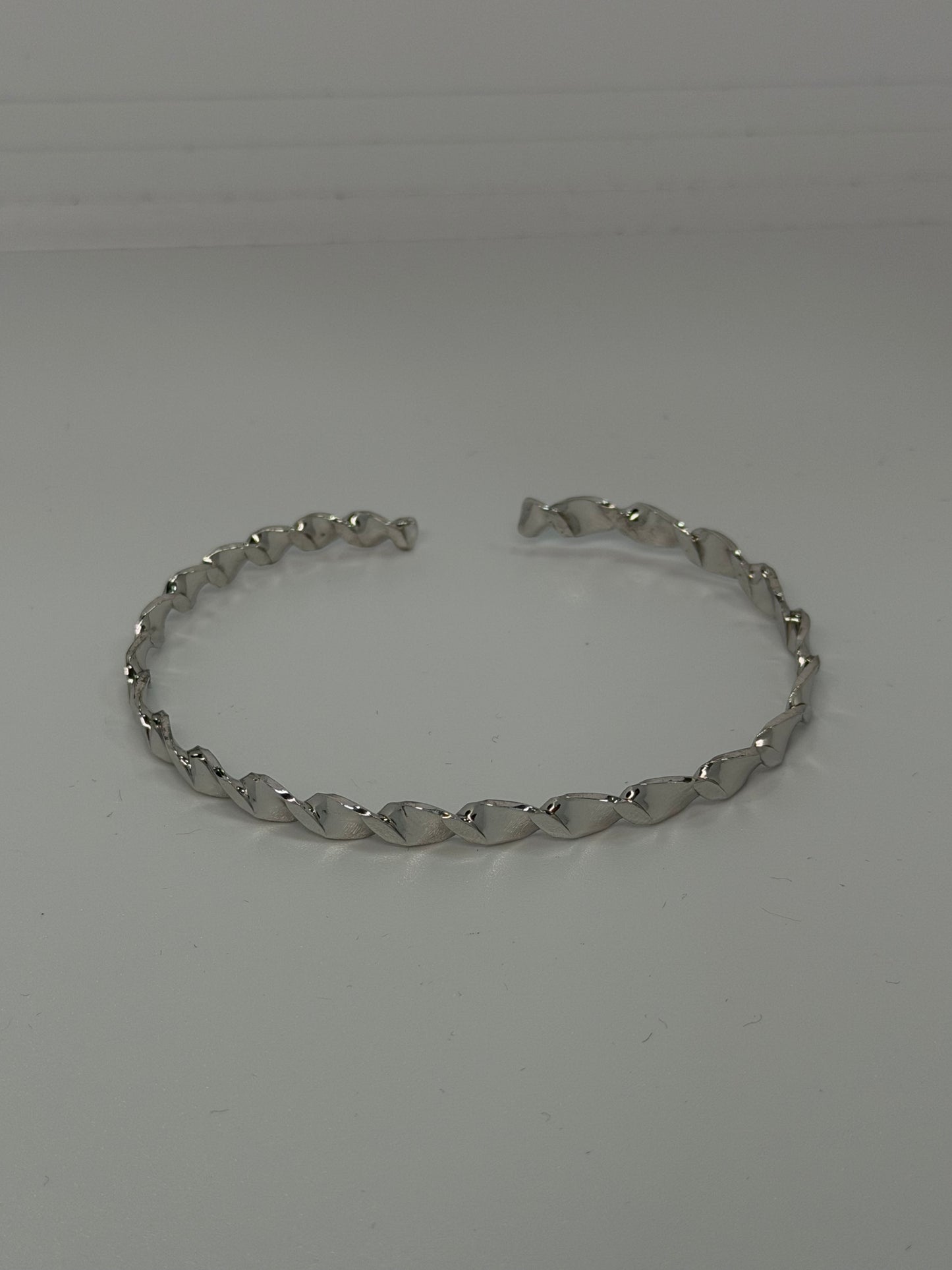 Bracciali in argento 925 rigidi