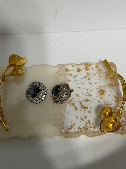 Orecchini a Clip in Argento 925 con Pietre Bianche e Radice di Zaffiro Blu